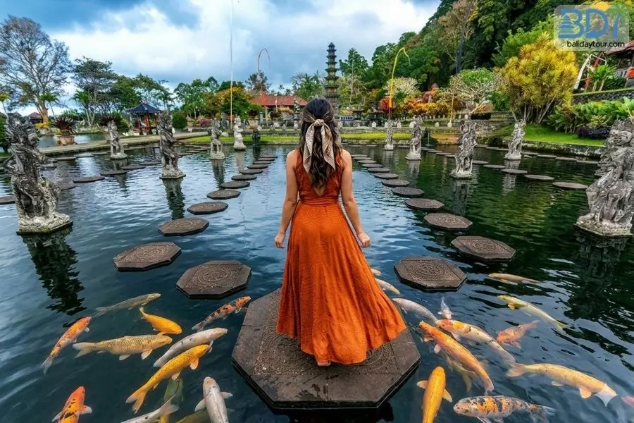 Tirta gangga bali